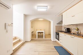 3514 Mareo Apartment by Barbarhouse