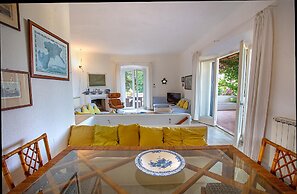 3604 Villa Pretner by Barbarhouse