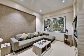 Click Hotel Pithampur