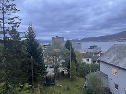 Nice Apartment Near to City Center of Tromso