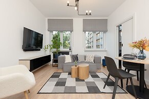 Apartment Emilii Plater 12 by Renters