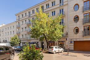 Apartment Emilii Plater 12 by Renters