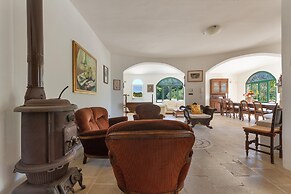 3593 Casina Cazzato by Barbarhouse