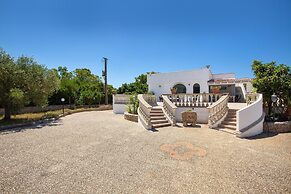 3593 Casina Cazzato by Barbarhouse