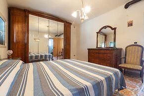 3593 Casina Cazzato by Barbarhouse