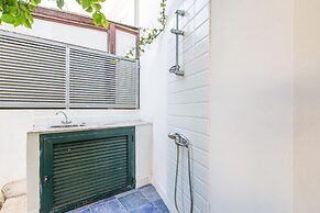 3590 Charà by Barbarhouse