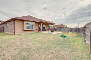 Private Patio: Modern Killeen Vacation Rental!