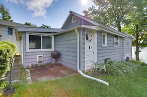 Sister Lakes Cottage w/ Dock & Grill!