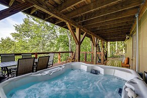 Mountain View Cabin w/ Hot Tub: 27 Mi to Asheville