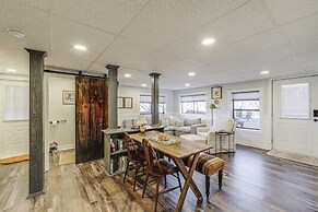 Mountain View Cabin w/ Hot Tub: 27 Mi to Asheville