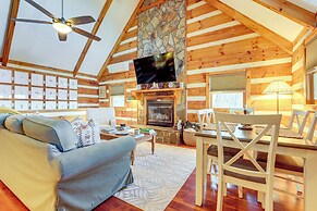 Mountain View Cabin w/ Hot Tub: 27 Mi to Asheville