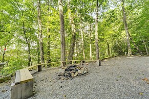 Mountain View Cabin w/ Hot Tub: 27 Mi to Asheville