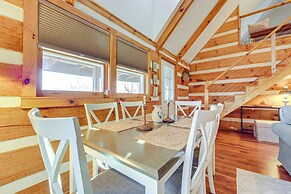 Mountain View Cabin w/ Hot Tub: 27 Mi to Asheville