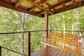 Mountain View Cabin w/ Hot Tub: 27 Mi to Asheville