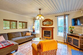 Historic Mapleton Cottage w/ River Views & Hot Tub