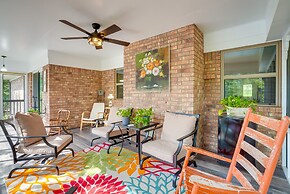 Lakefront Retreat in Jefferson w/ Screened Porch!