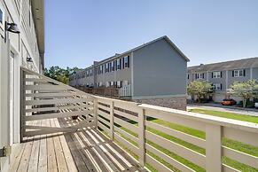 Spacious D'iberville Townhome Near Beach & Casino!