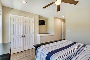 Spacious D'iberville Townhome Near Beach & Casino!