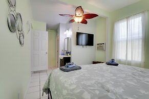 Pet-friendly Port Charlotte Home w/ Canal Access!