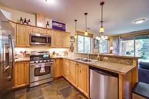 Boulders Truckee Condo Near Donner Lake + Skiing!