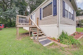 Creekfront Max Meadows Mobile Home With Deck!
