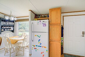 Creekfront Max Meadows Mobile Home With Deck!