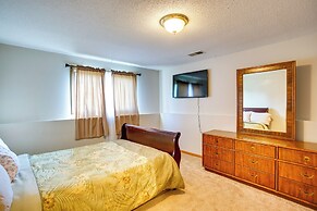 Spacious Family Home: 11 Mi to Dtwn Minneapolis!