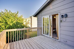 Spacious Family Home: 11 Mi to Dtwn Minneapolis!
