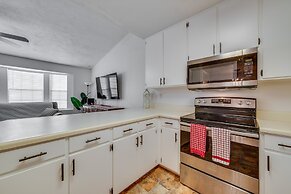 Cozy Tallahassee Home - 2 Mi to Governors Square!