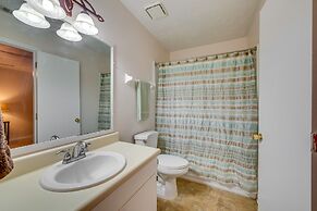 Cozy Tallahassee Home - 2 Mi to Governors Square!