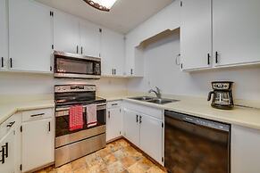 Cozy Tallahassee Home - 2 Mi to Governors Square!