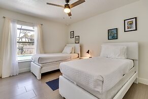 Orlando Area Home w/ Lanai: 10 Mi to Disney!