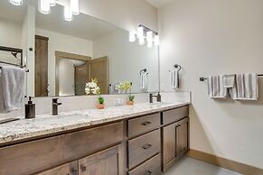 1 Mi to Payette Lake & Town: Mccall Getaway!