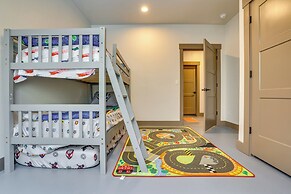 1 Mi to Payette Lake & Town: Mccall Getaway!