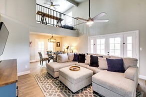 Community Perks & Patio: Sun Lakes Home!