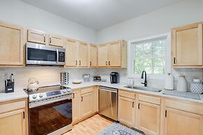 Asheville Retreat ~ 6 Mi to Biltmore & Downtown!