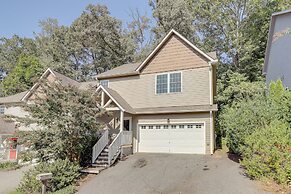 Asheville Retreat ~ 6 Mi to Biltmore & Downtown!