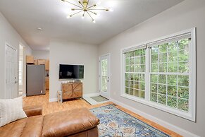 Asheville Retreat ~ 6 Mi to Biltmore & Downtown!