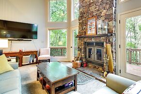 Wintergreen Resort Home w/ Deck, 1 Mi to Skiing!