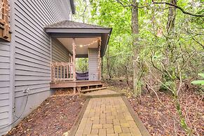 Wintergreen Resort Home w/ Deck, 1 Mi to Skiing!