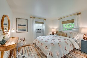 Rye Coastal Retreat w/ Deck & Outdoor Dining