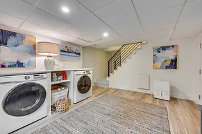 Rye Coastal Retreat w/ Deck & Outdoor Dining