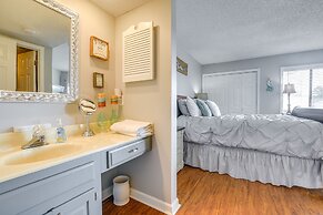 Little River Condo w/ Pool Access - Near Beaches!