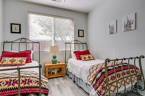 Mesquite Vacation Rental Condo w/ Community Pool!