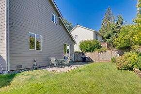 Bothell Retreat: Home Gym, Fireplace & More!