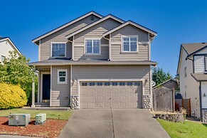 Bothell Retreat: Home Gym, Fireplace & More!