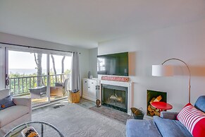 Glen Arbor Condo w/ Stunning Lake Michigan Views