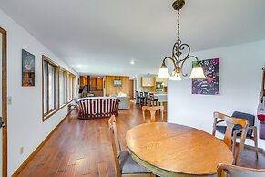 Serene La Conner Retreat w/ Fireplace & Deck!