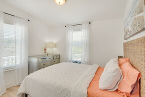 Sunny Key Largo Home w/ Golf Cart & Kayaks