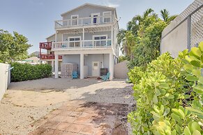 Sunny Key Largo Home w/ Golf Cart & Kayaks